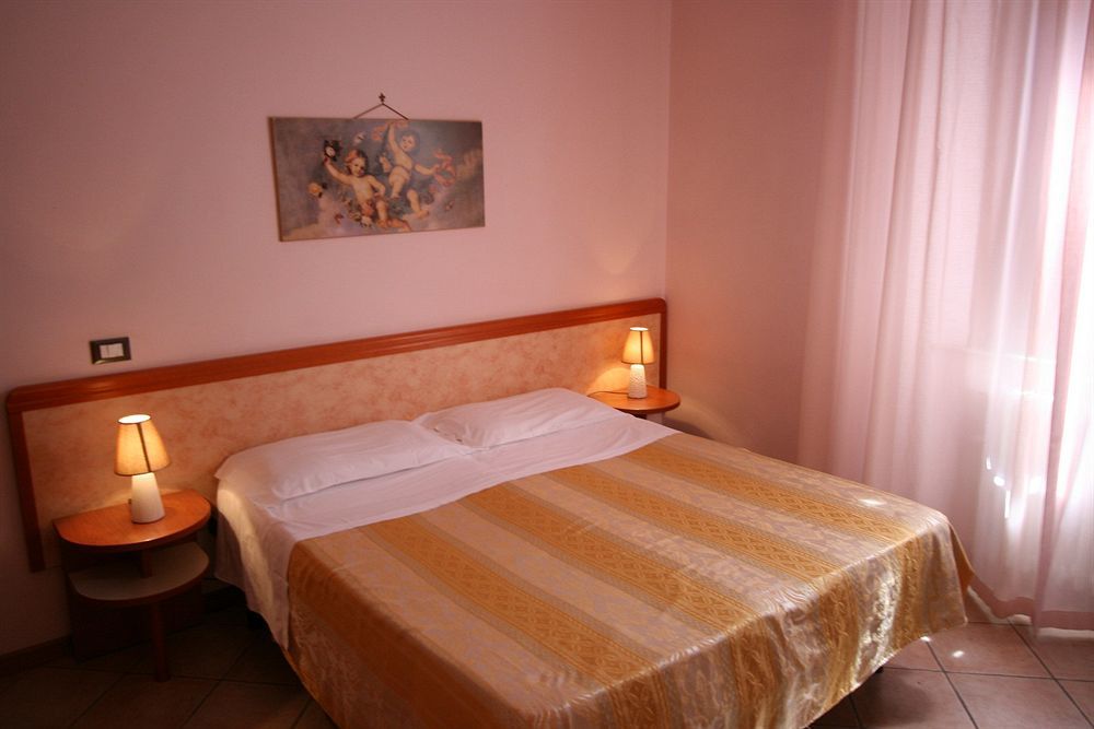 Hotel Venezia Montecatini Terme Exterior foto