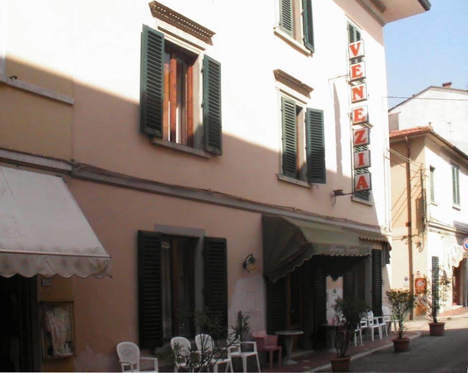 Hotel Venezia Montecatini Terme Exterior foto